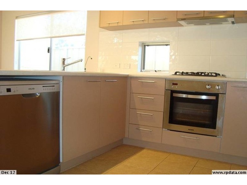 1/22 Hardcastle Avenue, Landsdale WA 6065