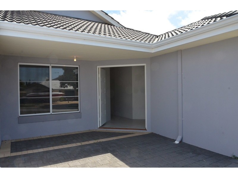 2 Bonnard Crescent, Ashby WA 6065