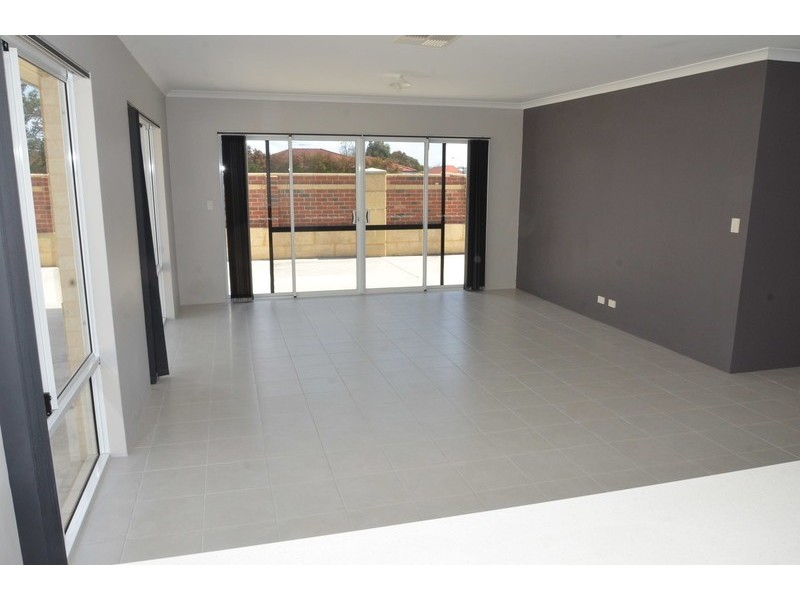 2 Bonnard Crescent, Ashby WA 6065