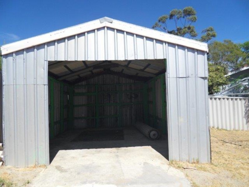 16 Keeley Way, Girrawheen WA 6064