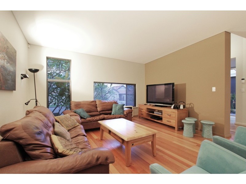 107 Salvado Road, Subiaco WA 6008