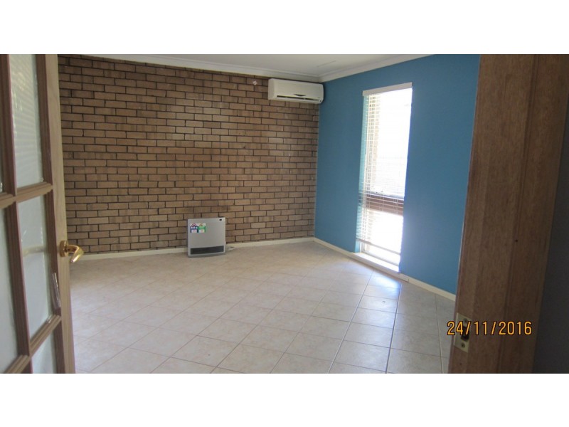 35 Gratwick Way, Koondoola WA 6064