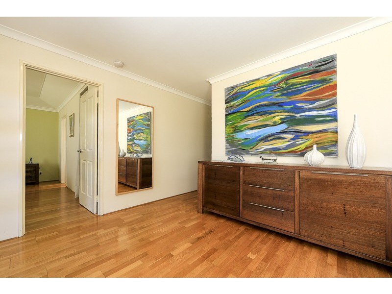 54 Southmead Dve, Landsdale WA 6065