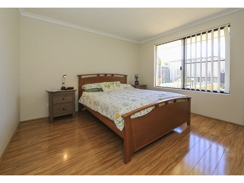 54 Southmead Dve, Landsdale WA 6065