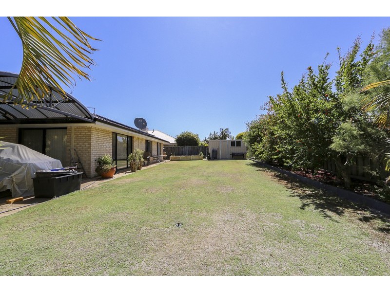 54 Southmead Dve, Landsdale WA 6065