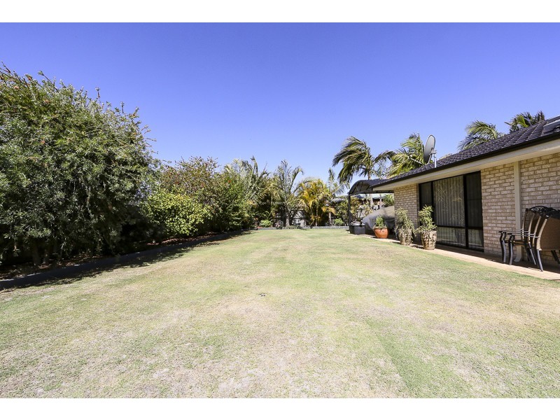 54 Southmead Dve, Landsdale WA 6065