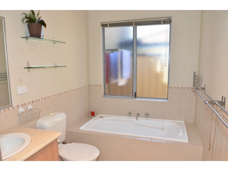 11 BARD Place, Balga WA 6061