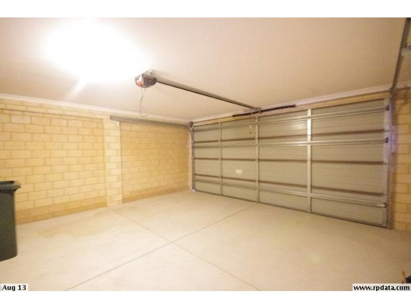 16 Hoypoy Gardens, Darch WA 6065