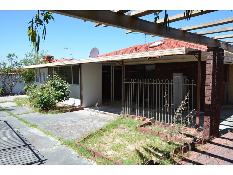 98 MIRRABOOKA Avenue, Koondoola WA 6064