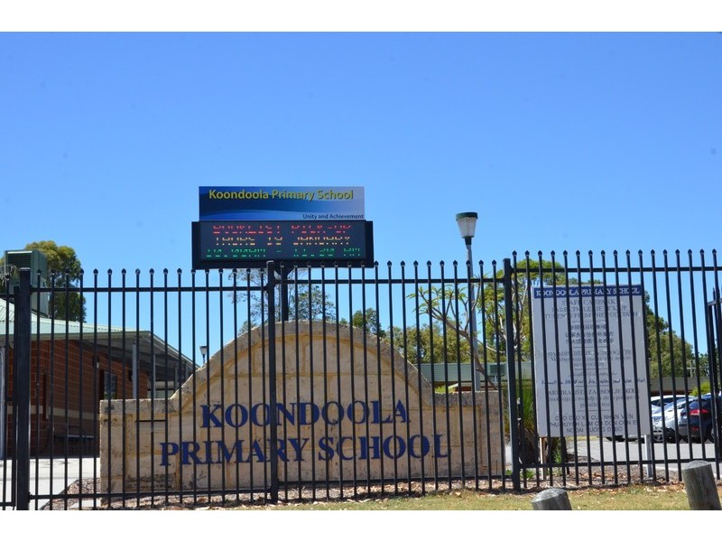 98 MIRRABOOKA Avenue, Koondoola WA 6064