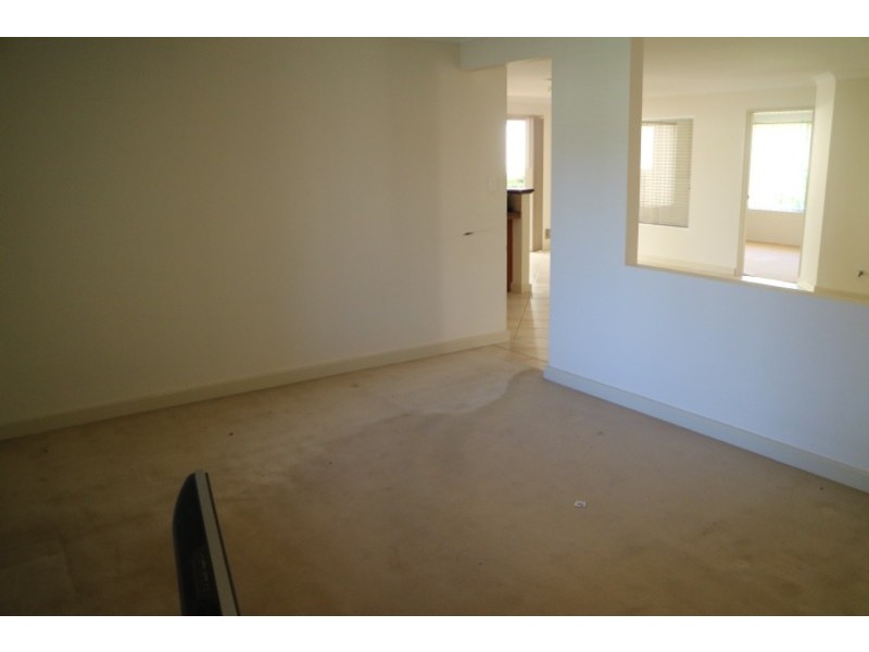 31 Brockwell Pathway, Landsdale WA 6065