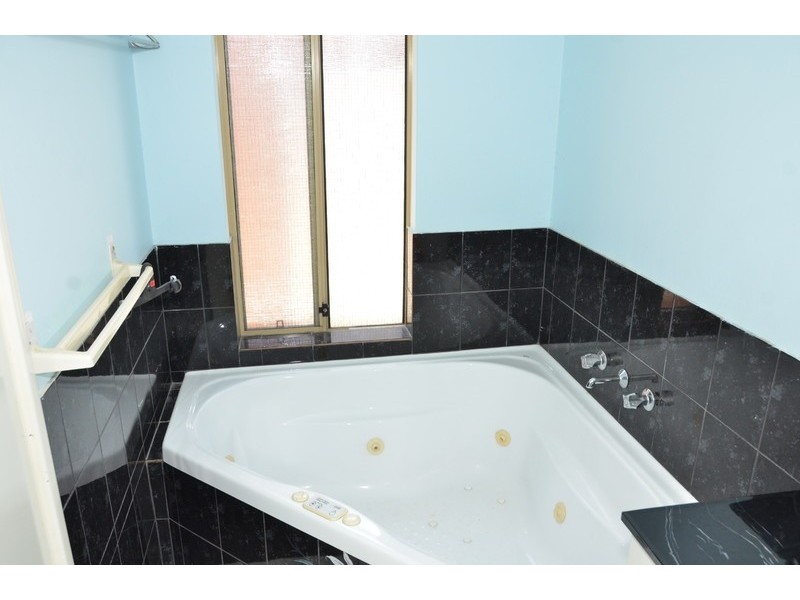 38 GIRALIA Parkway, Ballajura WA 6066