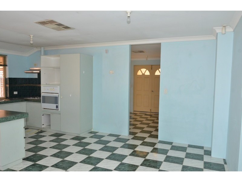 38 GIRALIA Parkway, Ballajura WA 6066