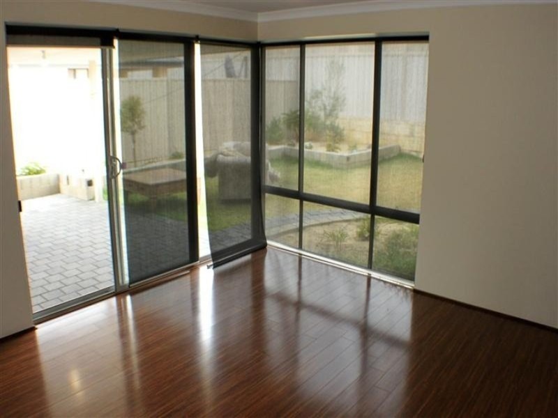 2 Tattershall Road, Darch WA 6065