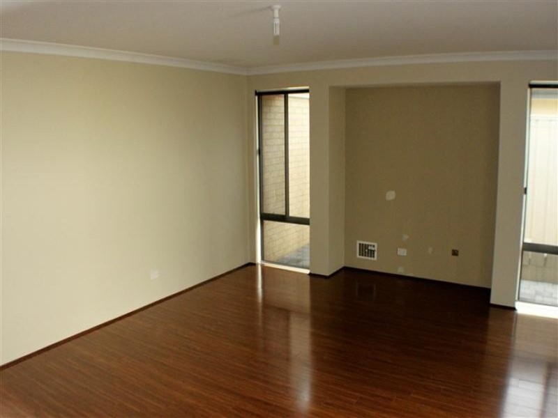 2 Tattershall Road, Darch WA 6065