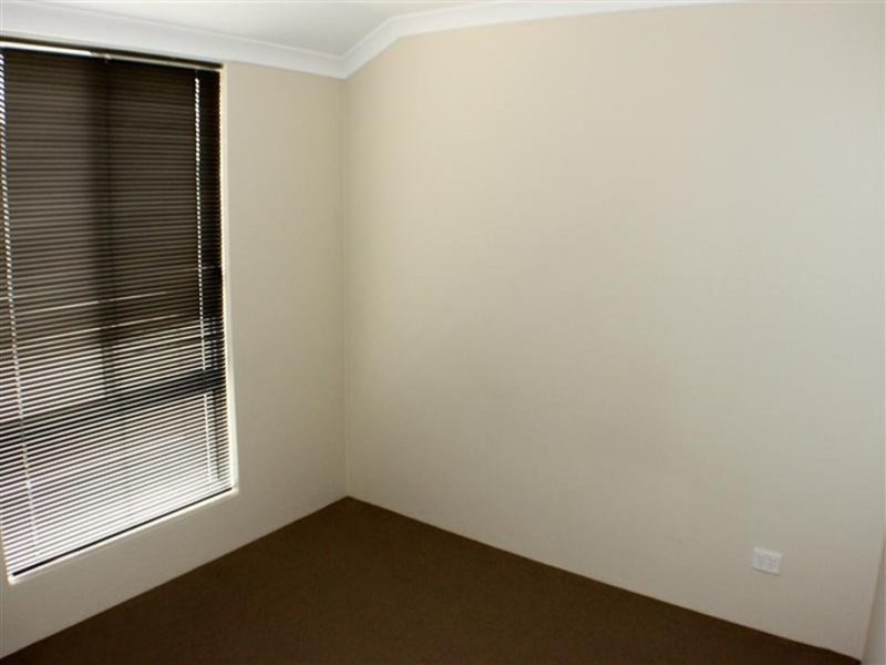 2 Tattershall Road, Darch WA 6065