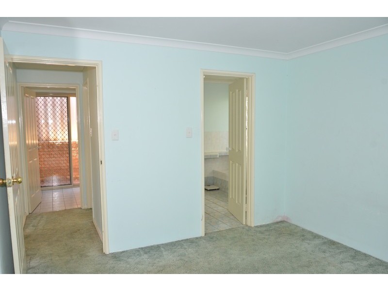 42A MOULDEN Avenue, Yokine WA 6060