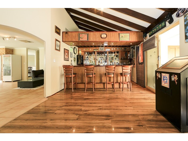 7 Cambrian Mall, Alexander Heights WA 6064