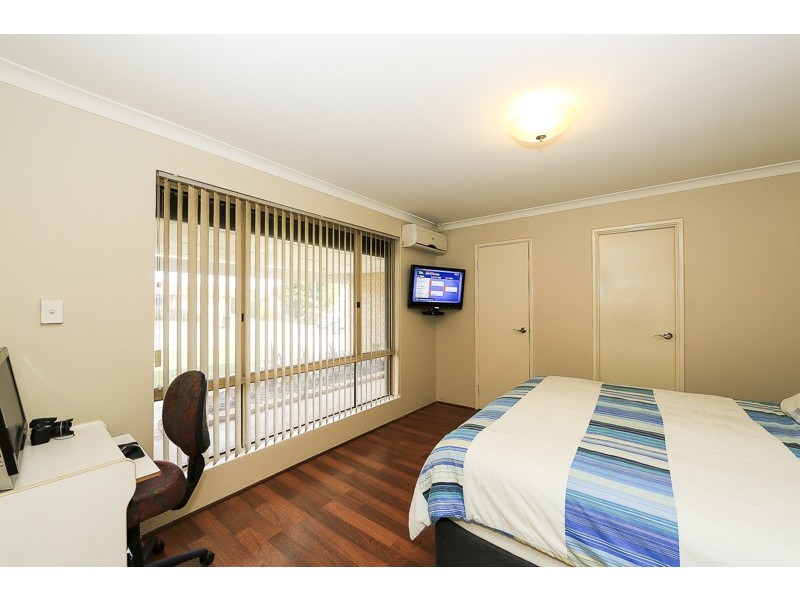 7 Cambrian Mall, Alexander Heights WA 6064