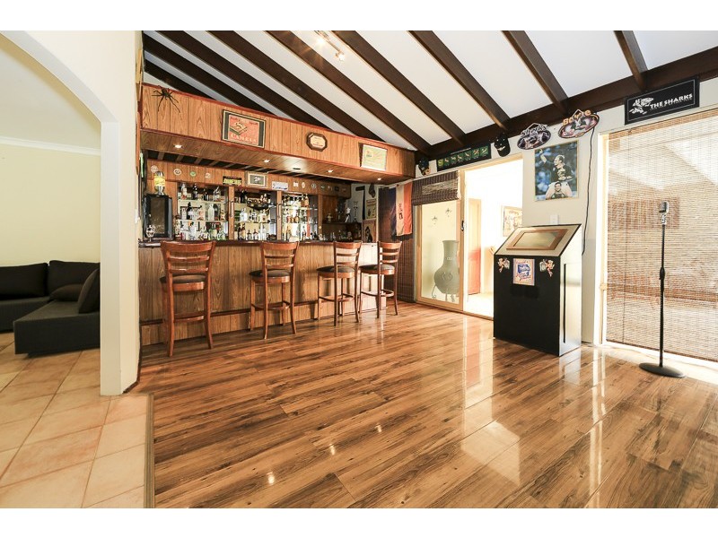 7 Cambrian Mall, Alexander Heights WA 6064