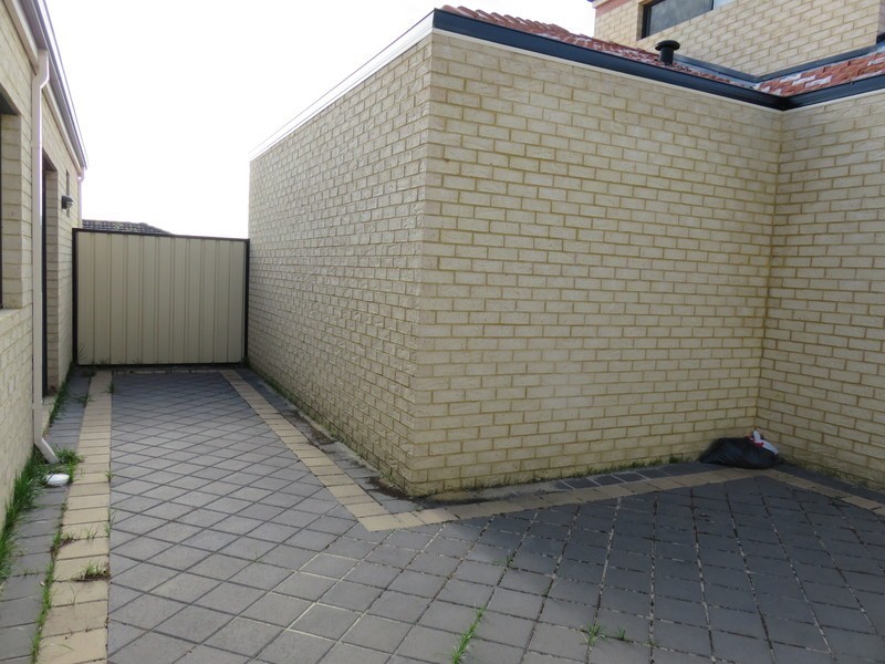 B/28 Wolya Street, Westminster WA 6061