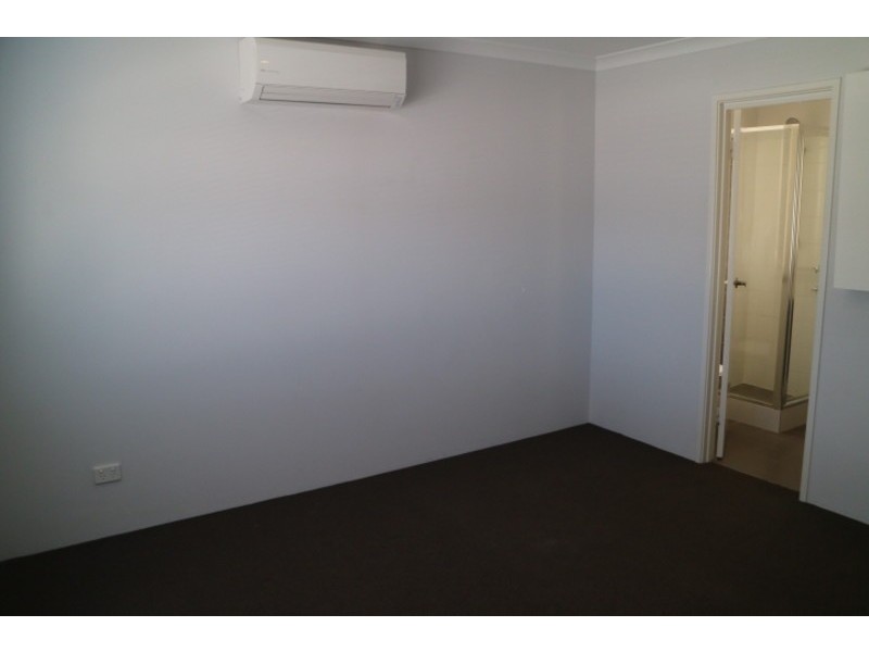 29 Interlaken Loop, Ellenbrook WA 6069