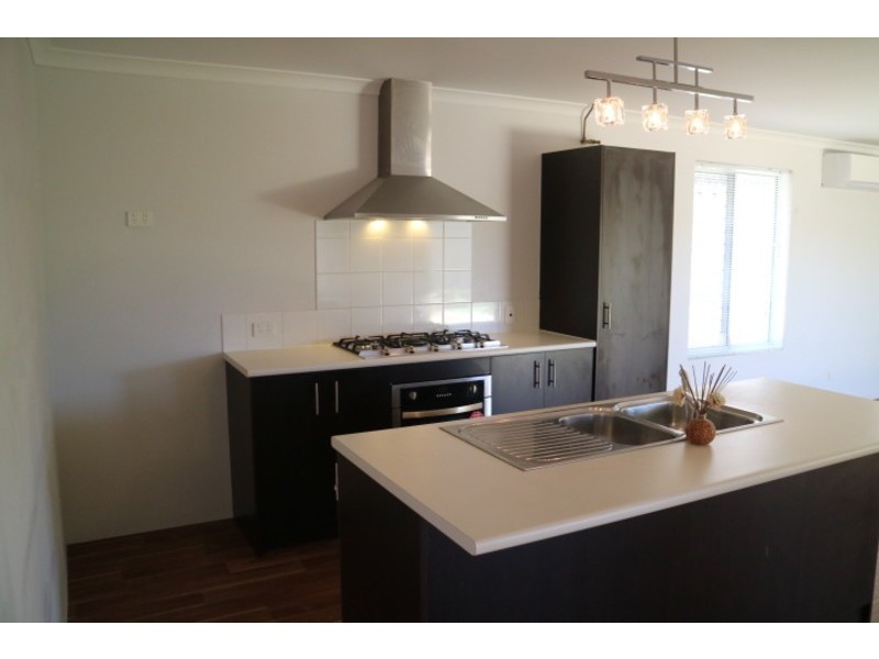 29 Interlaken Loop, Ellenbrook WA 6069