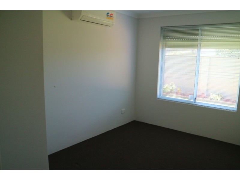 29 Interlaken Loop, Ellenbrook WA 6069