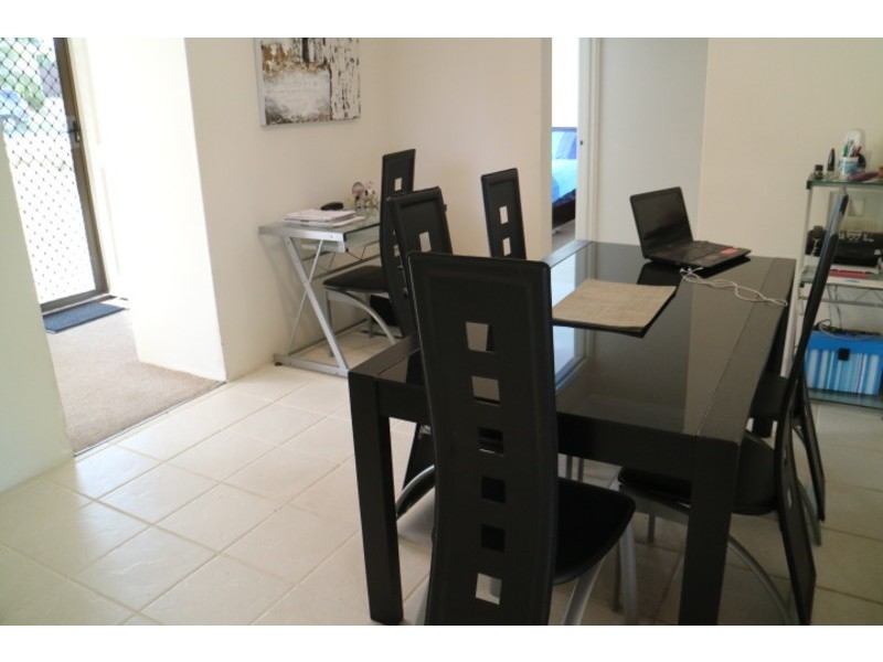 79 Hillcrest Road, Alexander Heights WA 6064