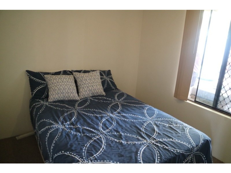 79 Hillcrest Road, Alexander Heights WA 6064