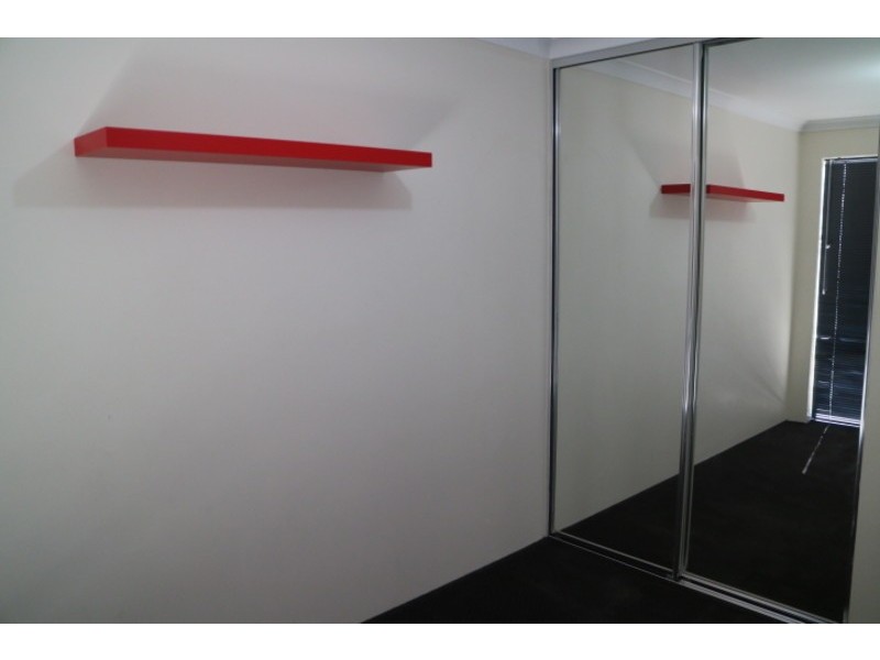 4/44 Russell Road, Madeley WA 6065