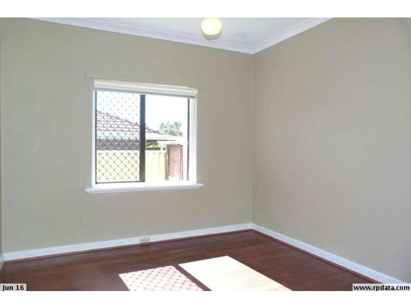 104 Walderton Avenue, Balga WA 6061