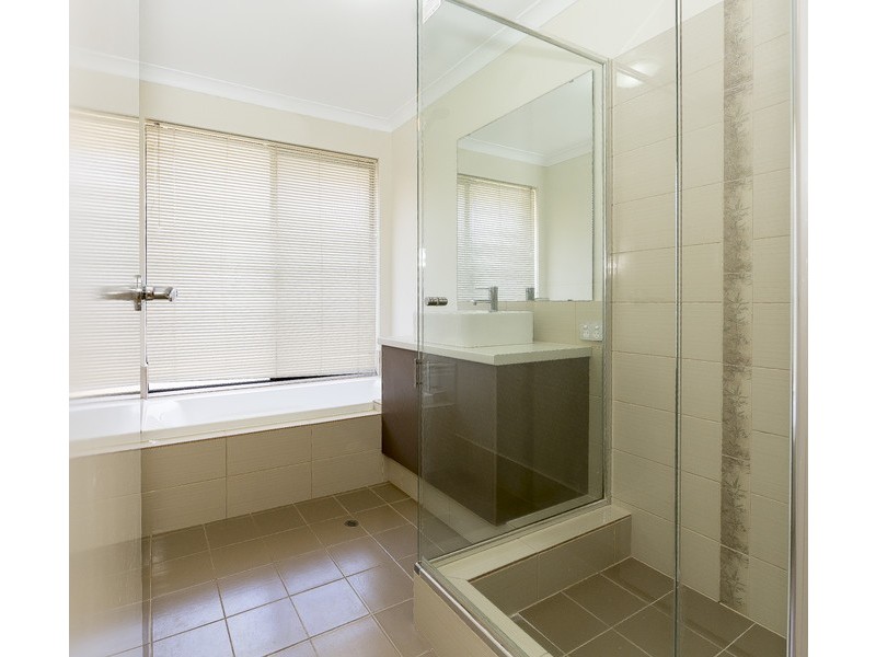 44 Alhambra Parkway, Landsdale WA 6065