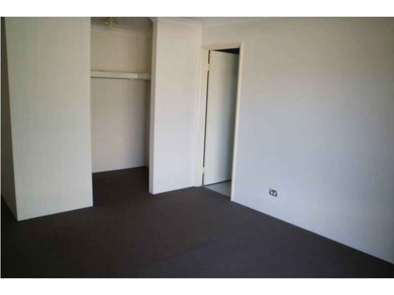 43 Tissington Drive, Darch WA 6065