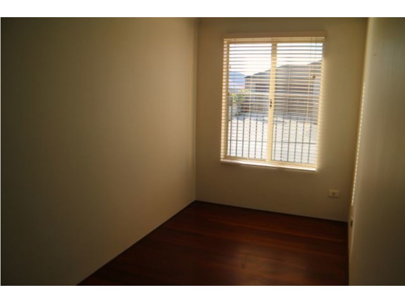 43 Tissington Drive, Darch WA 6065