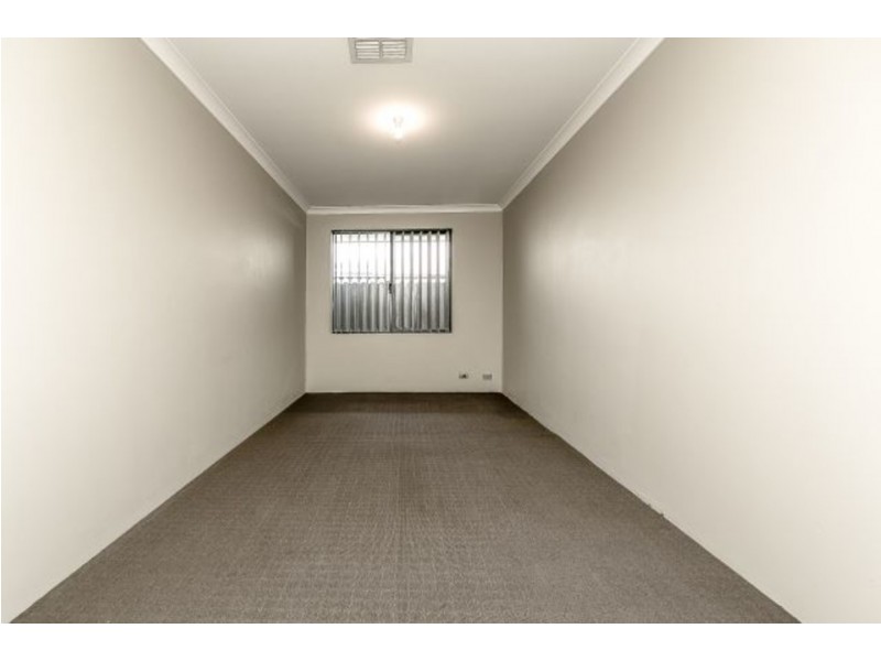 32 Babylon Bend, Landsdale WA 6065