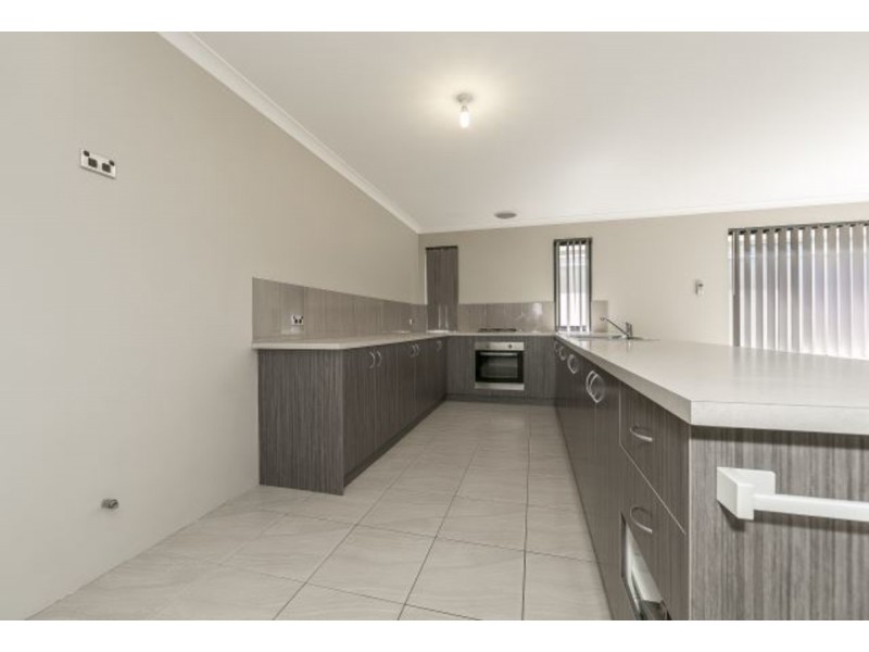 32 Babylon Bend, Landsdale WA 6065