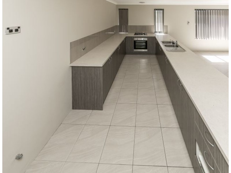 32 Babylon Bend, Landsdale WA 6065