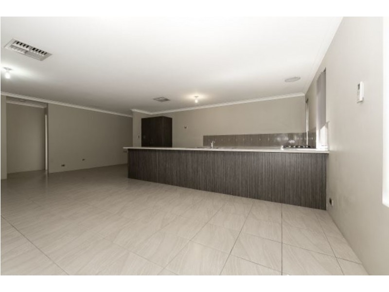 32 Babylon Bend, Landsdale WA 6065