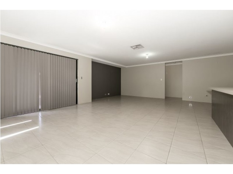 32 Babylon Bend, Landsdale WA 6065