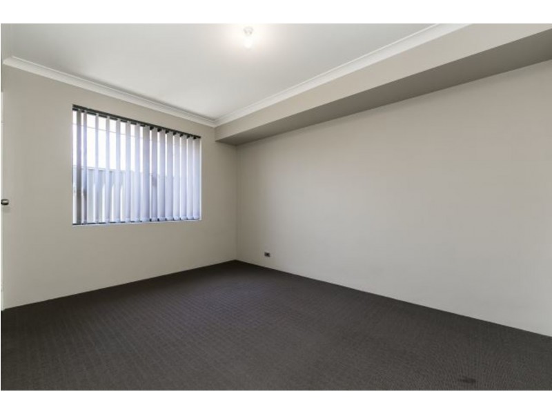 32 Babylon Bend, Landsdale WA 6065