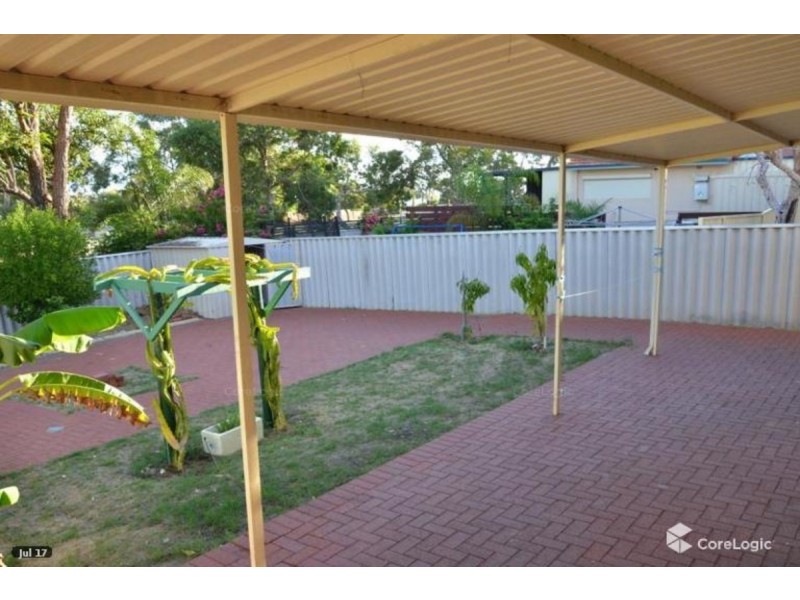 8D CASSERLEY Avenue, Girrawheen WA 6064