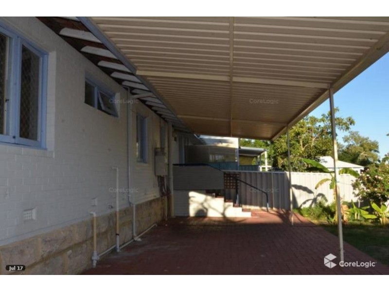 8D CASSERLEY Avenue, Girrawheen WA 6064