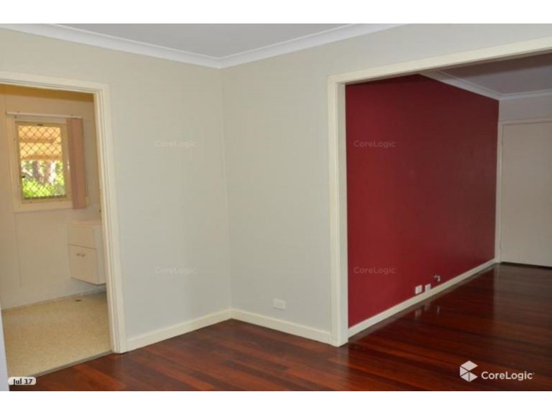 8D CASSERLEY Avenue, Girrawheen WA 6064