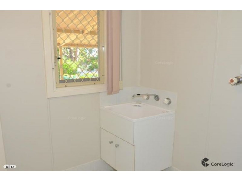 8D CASSERLEY Avenue, Girrawheen WA 6064