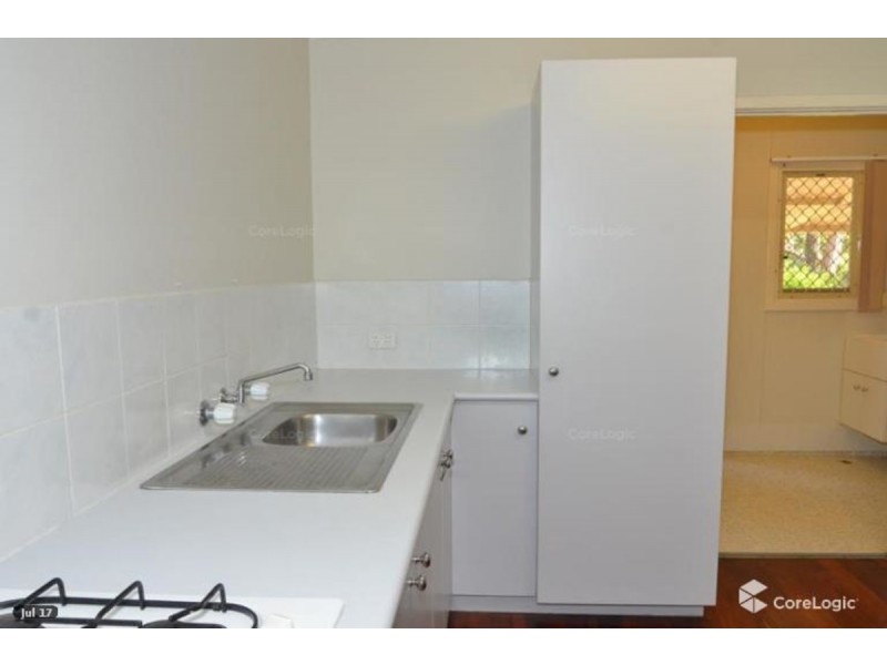 8D CASSERLEY Avenue, Girrawheen WA 6064