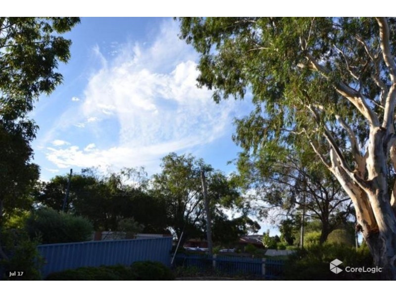 8D CASSERLEY Avenue, Girrawheen WA 6064