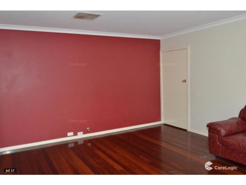 8D CASSERLEY Avenue, Girrawheen WA 6064