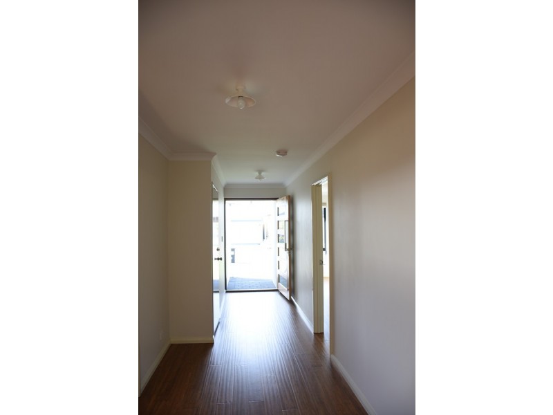 15 Hvar Street, Madeley WA 6065