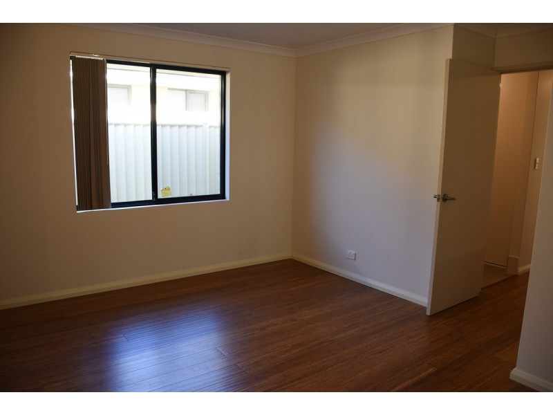 15 Hvar Street, Madeley WA 6065